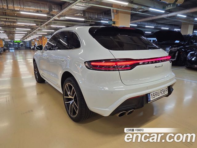 Porsche Macan 2022 — photo 4