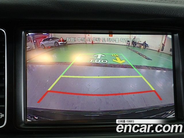 Kia K7 2016 — photo 9