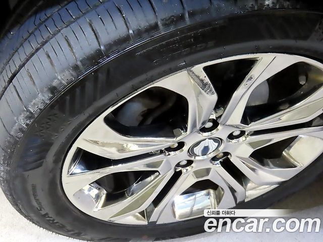 KG Mobility Rexton 2018 — photo 20