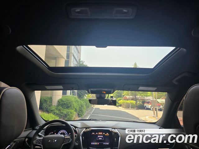 Chevrolet Korea Traverse 2022 — photo 11