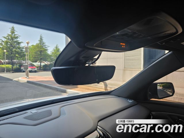 Chevrolet Korea Traverse 2022 — photo 16