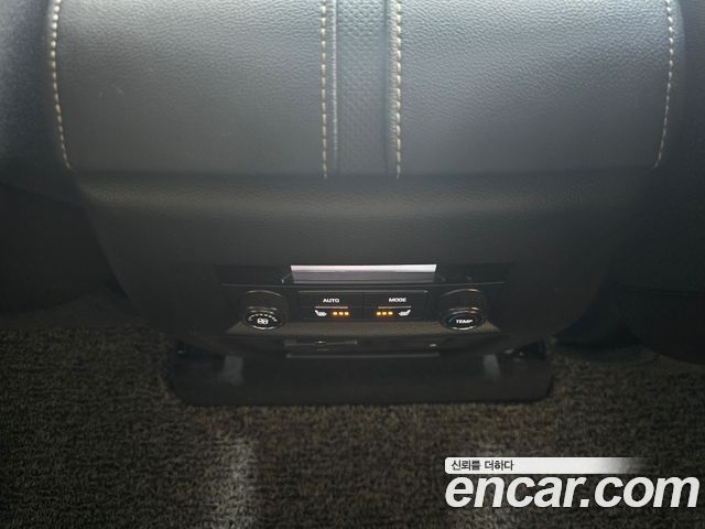 Chevrolet Korea Traverse 2022 — photo 17