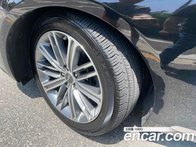 Genesis G80 2017 — photo 19