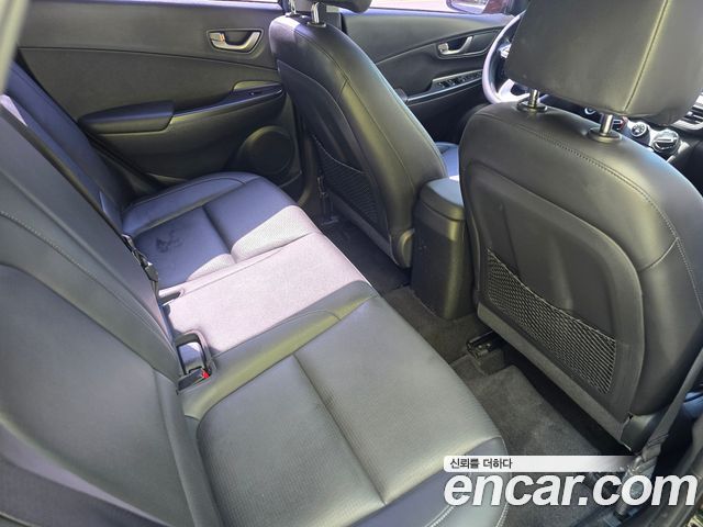 Hyundai Kona 2018 — photo 17