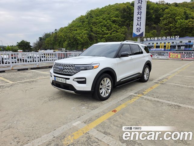 Ford Explorer 2021 — photo 3