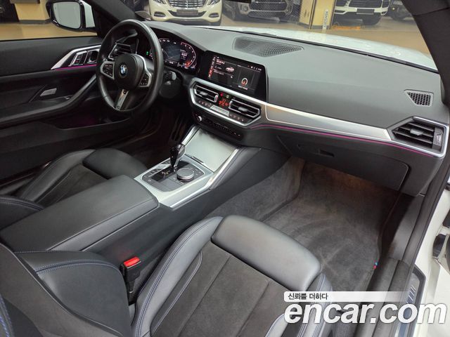 BMW 4-Series 2022 — photo 16