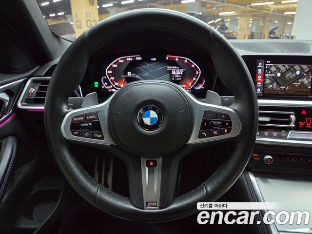 BMW 4-Series 2022 — photo 17