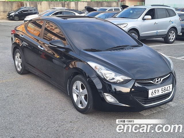 Hyundai AVANTE 2011 — photo 3