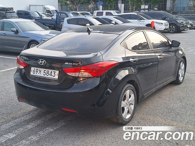 Hyundai AVANTE 2011 — photo 6