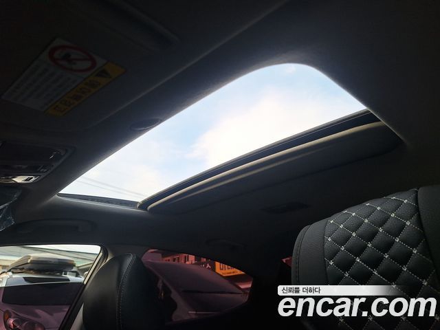 Hyundai AVANTE 2011 — photo 17