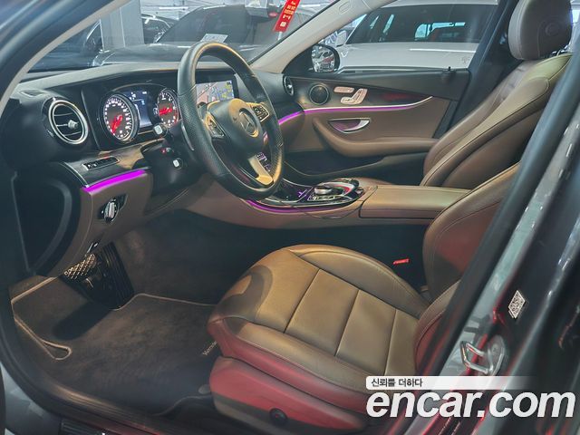 Mercedes-Benz E-Class 2018 — photo 8