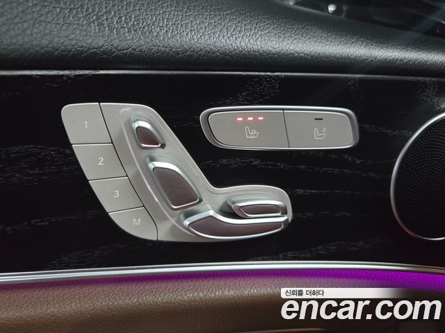Mercedes-Benz E-Class 2018 — photo 18