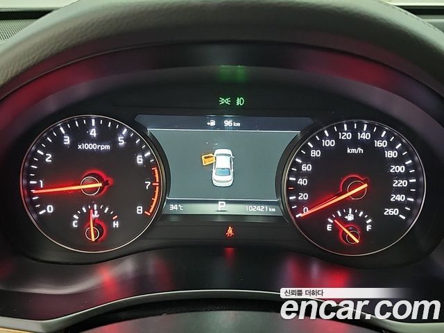 Kia K7 2017 — photo 6