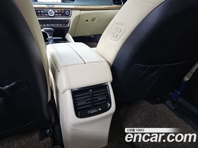 Kia K7 2017 — photo 13