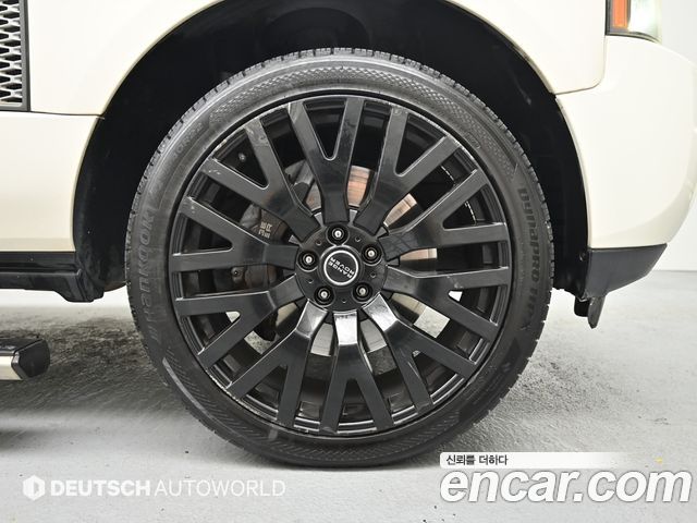 Land Rover Range Rover 2010 — photo 5