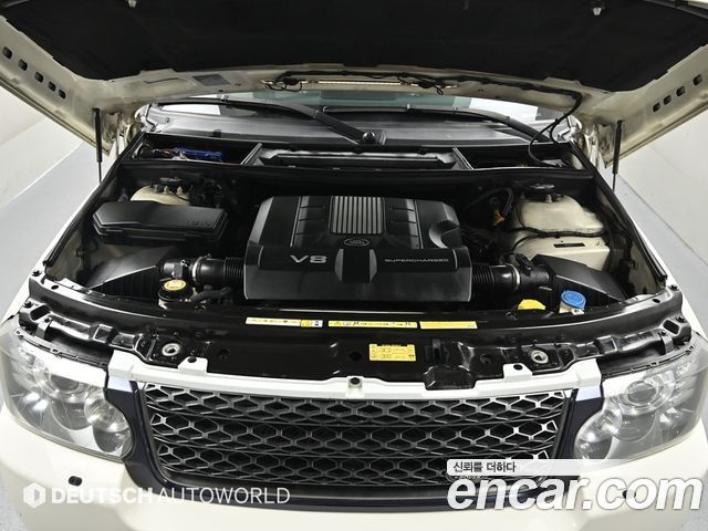 Land Rover Range Rover 2010 — photo 6