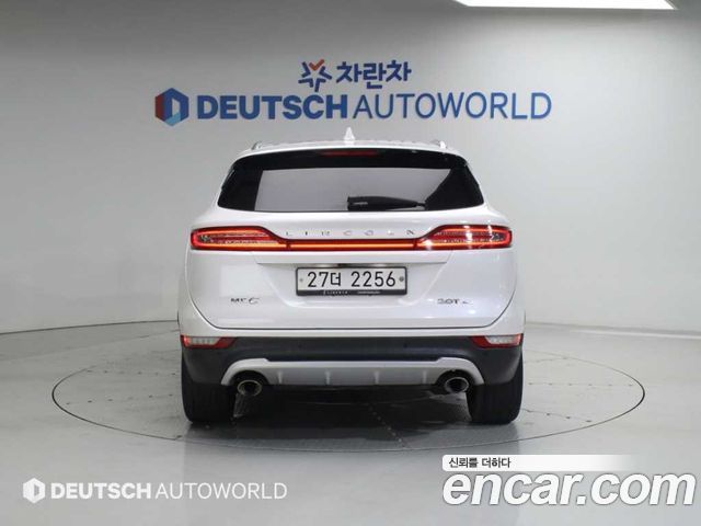 Lincoln MKC 2017 — photo 4