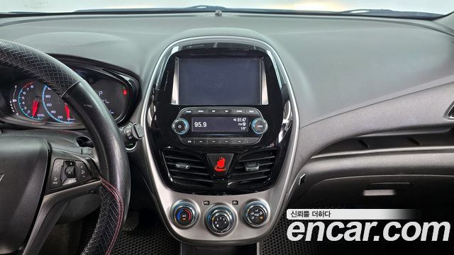 Chevrolet Korea Spark 2016 — photo 13