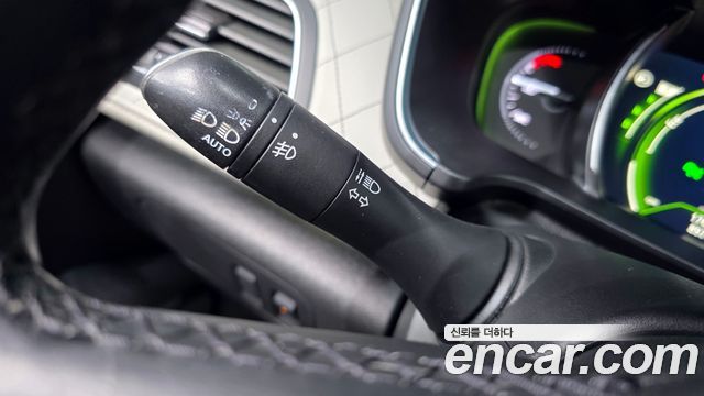 Renault Korea SM6 2016 — photo 27