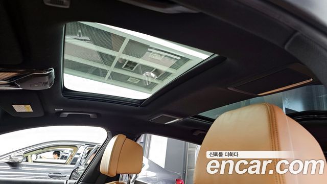 BMW 7-Series 2020 — photo 19