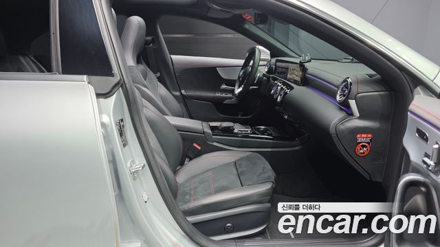 Mercedes-Benz CLA-Class 2023 — photo 11