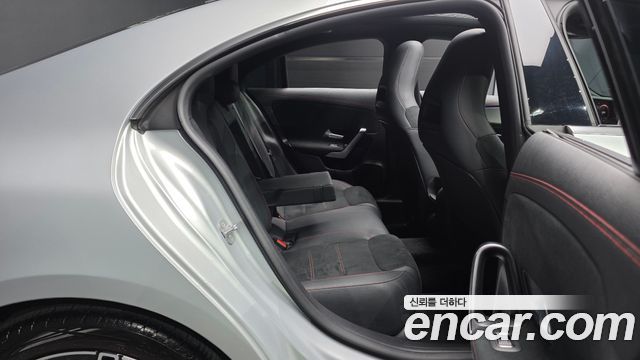Mercedes-Benz CLA-Class 2023 — photo 12