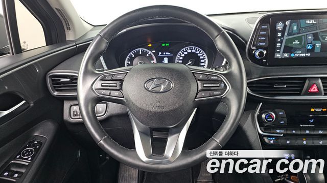 Hyundai Santafe 2019 — photo 19