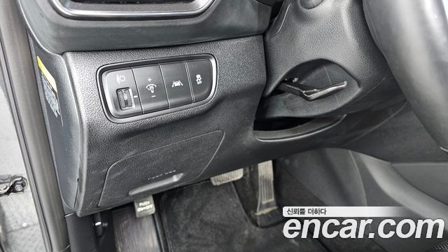 Hyundai Santafe 2019 — photo 24