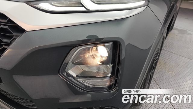 Hyundai Santafe 2019 — photo 8
