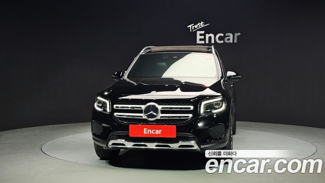 Mercedes-Benz GLB-Class 2021 — photo 3