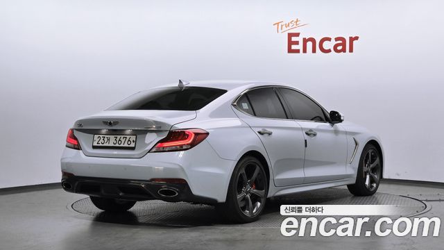 Genesis G70 2019 — photo 2