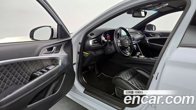 Genesis G70 2019 — photo 13