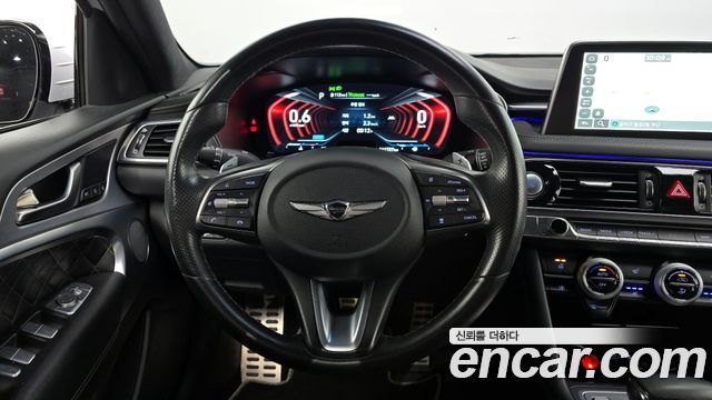 Genesis G70 2019 — photo 18