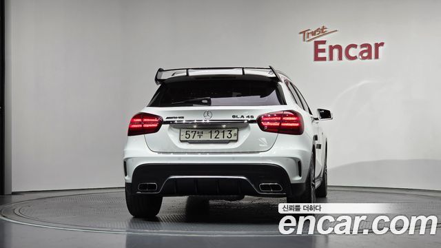 Mercedes-Benz GLA-Class 2019 — photo 4