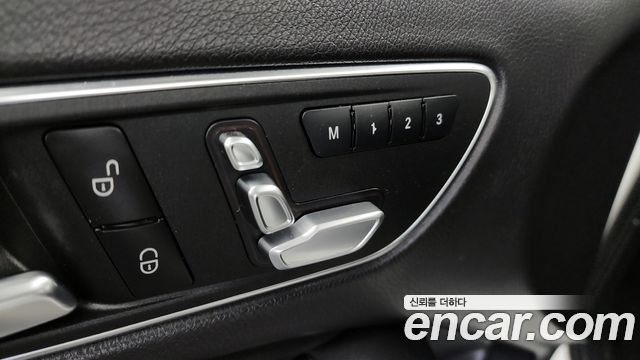 Mercedes-Benz GLA-Class 2019 — photo 24