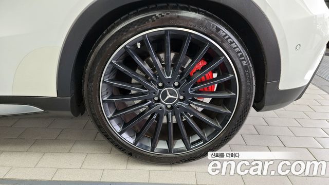 Mercedes-Benz GLA-Class 2019 — photo 7