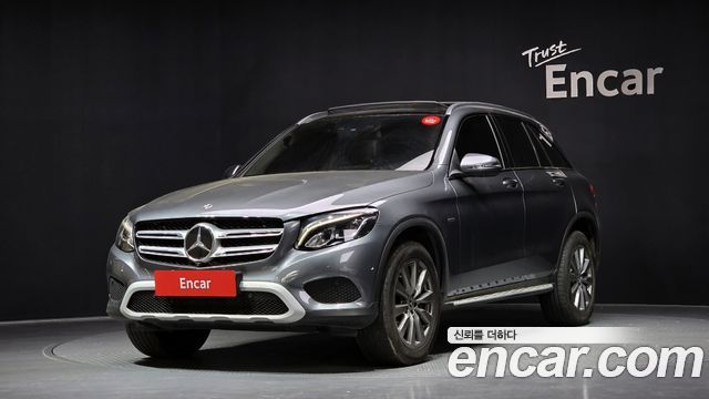 Mercedes-Benz GLC-Class 2019 — photo 1