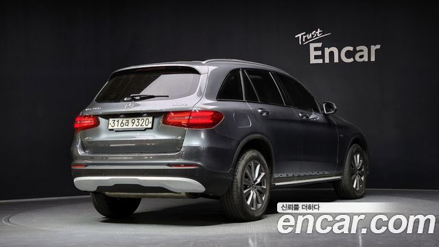 Mercedes-Benz GLC-Class 2019 — photo 2
