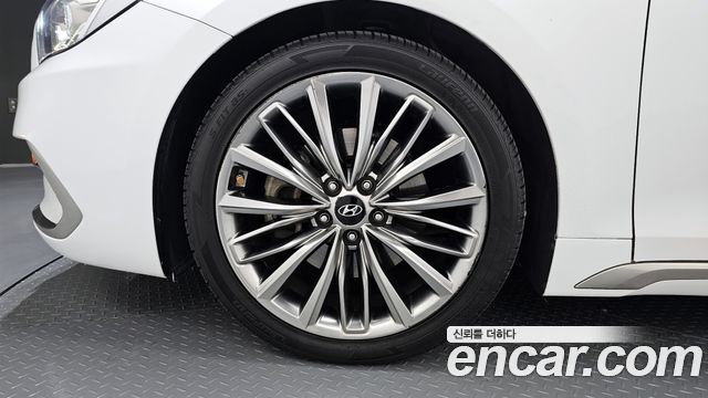Hyundai Grandeur 2017 — photo 5