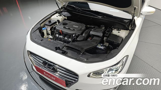Hyundai Grandeur 2017 — photo 6