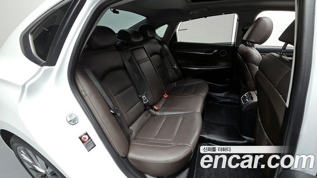 Hyundai Grandeur 2017 — photo 17