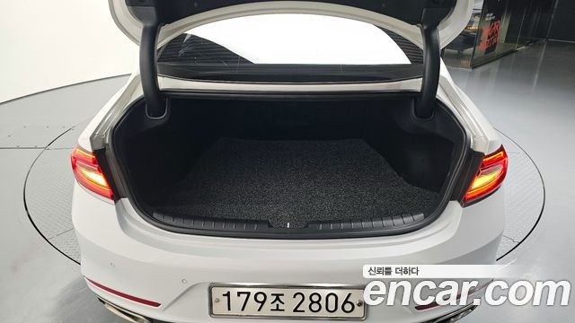Hyundai Grandeur 2017 — photo 30