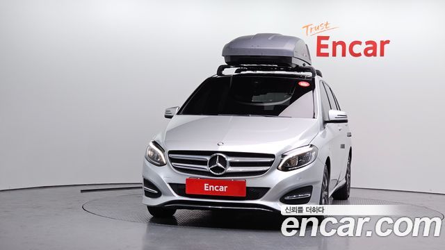 Mercedes-Benz B-Class 2016 — photo 3