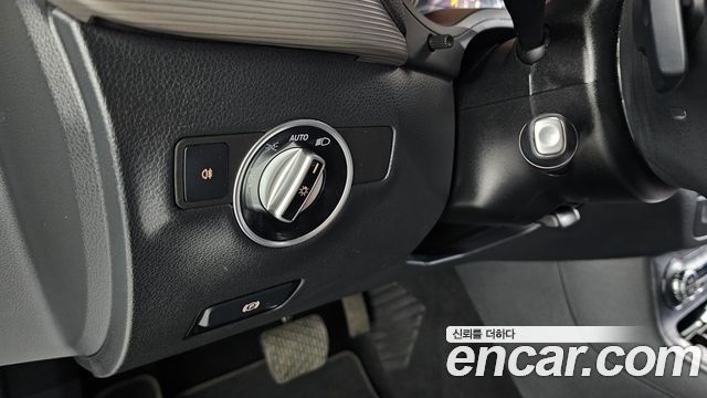 Mercedes-Benz B-Class 2016 — photo 19