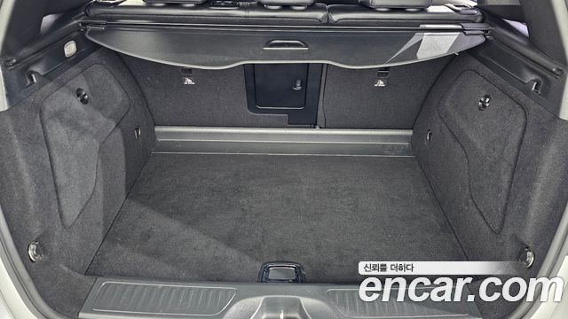 Mercedes-Benz B-Class 2016 — photo 20