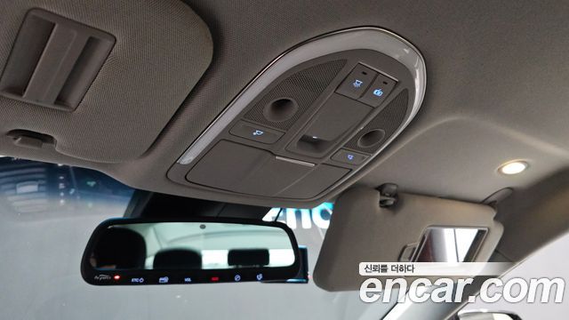 Hyundai Genesis 2016 — photo 22