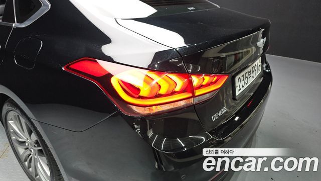 Hyundai Genesis 2016 — photo 9