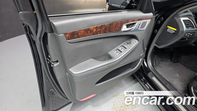 Hyundai Genesis 2016 — photo 14