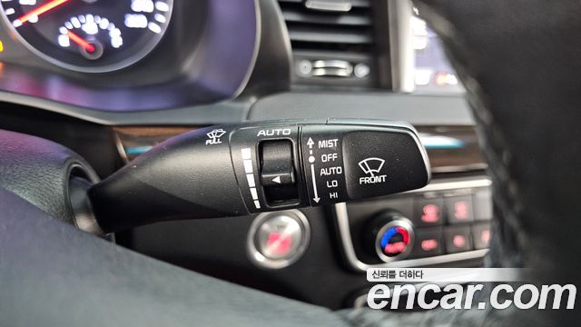 Kia K7 2019 — photo 18