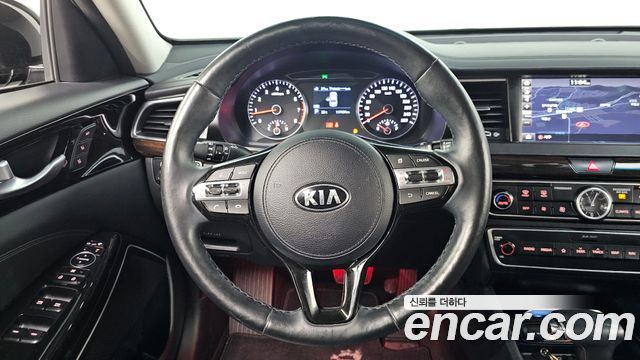 Kia K7 2019 — photo 20